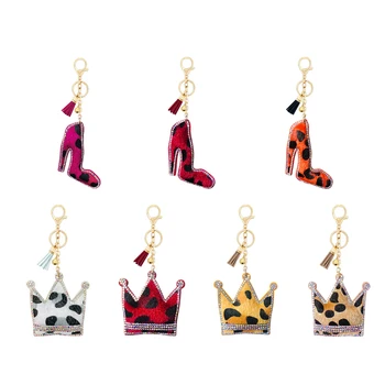 Modes radošo nelielu dāvanu, rhinestone leopards drukāt flaneļa keychain kulons unikālo mīlestība tauriņš vainaga formas soma ornaments